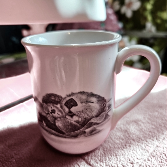 Vintage Otagiri Sea Otter Mother and Baby Made in Japan Mug - Picture 1 of 4